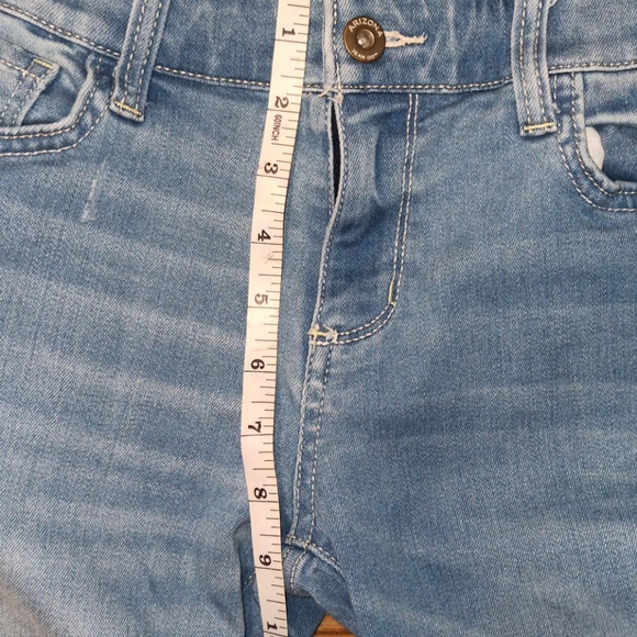 ARIZONA JEAN CO SIZE 5 - Picture 5 of 6